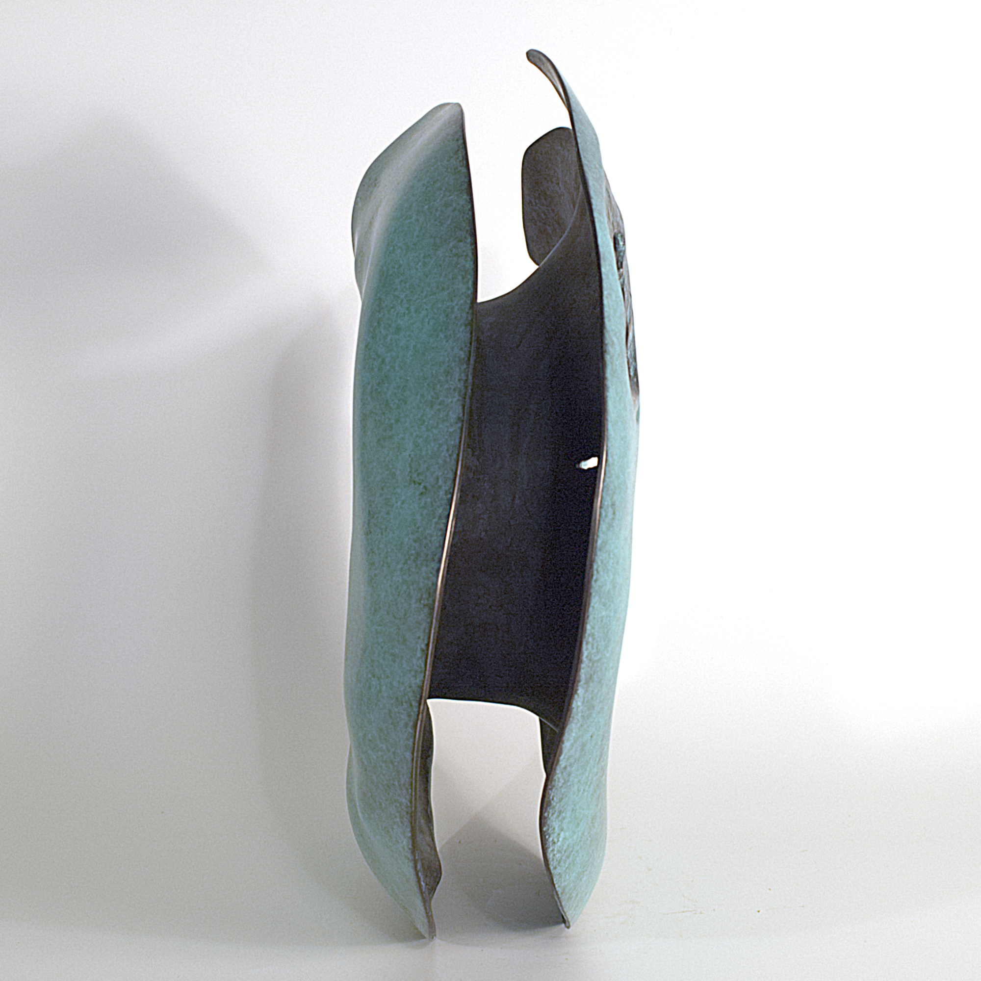 Annular form #3. Modern bronze sculpture by Steve Howlett. 2013