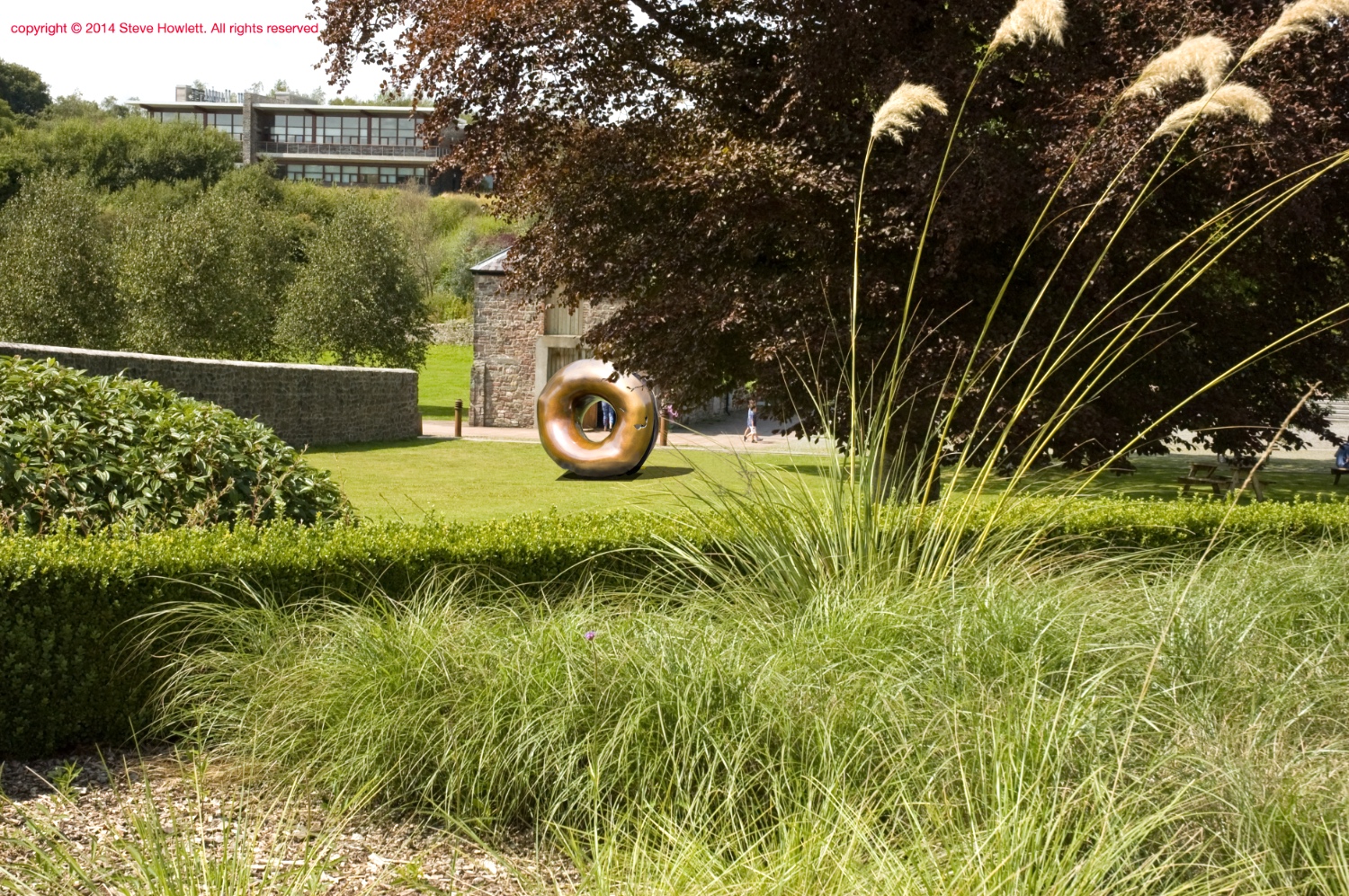 Annular Form #2 sited in the National Botanic Gardens, Wales. Simulation.